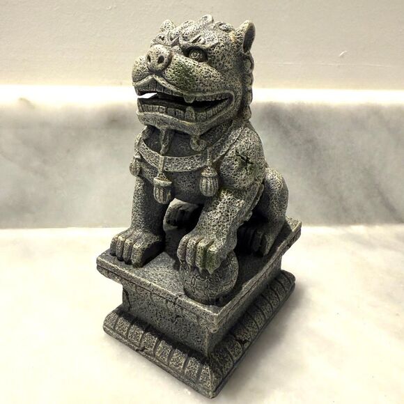 Chinese Guardian Lion Foo Dog Resin Statue Figurine Gray - Picture 2 of 6